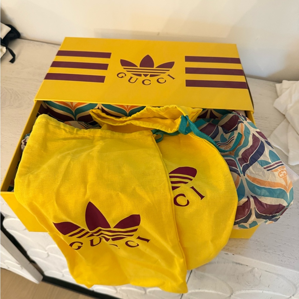 Gucci Yellow Box with Dust Bags